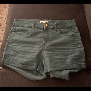 Forest green high rise shorts